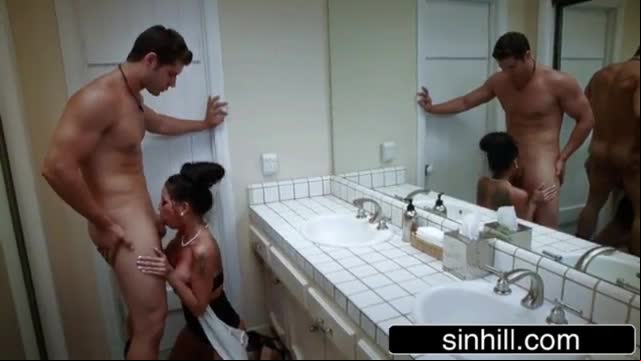 Hot Slut Raven Bay Has Casual Encounter In A Restaurant Bathroom